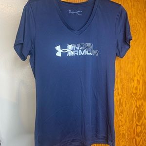 Under Armor Dri fit V neck size M